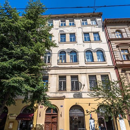 Apartments Safarikova 18 Прага Екстер'єр фото