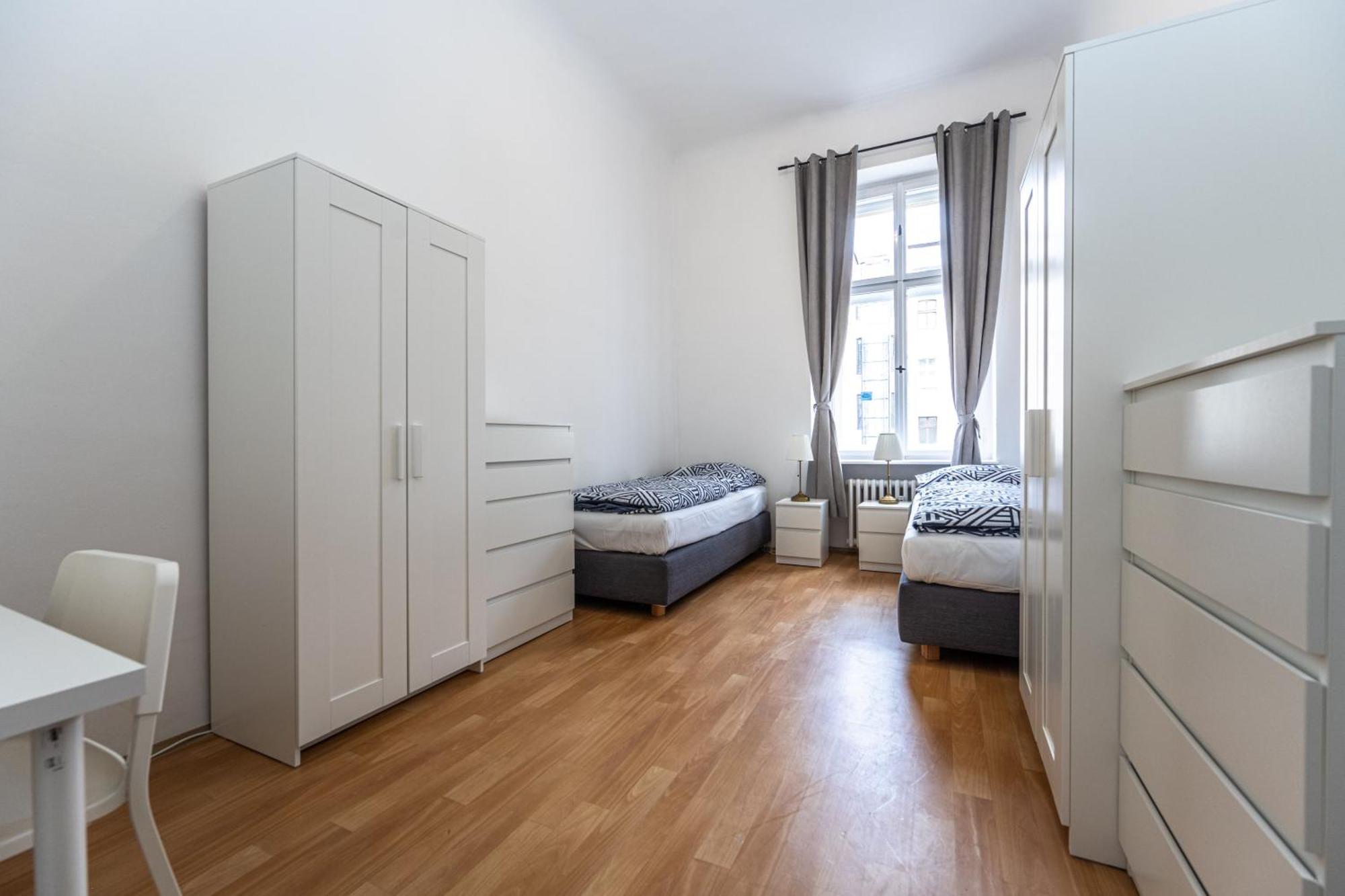 Apartments Safarikova 18 Прага Екстер'єр фото
