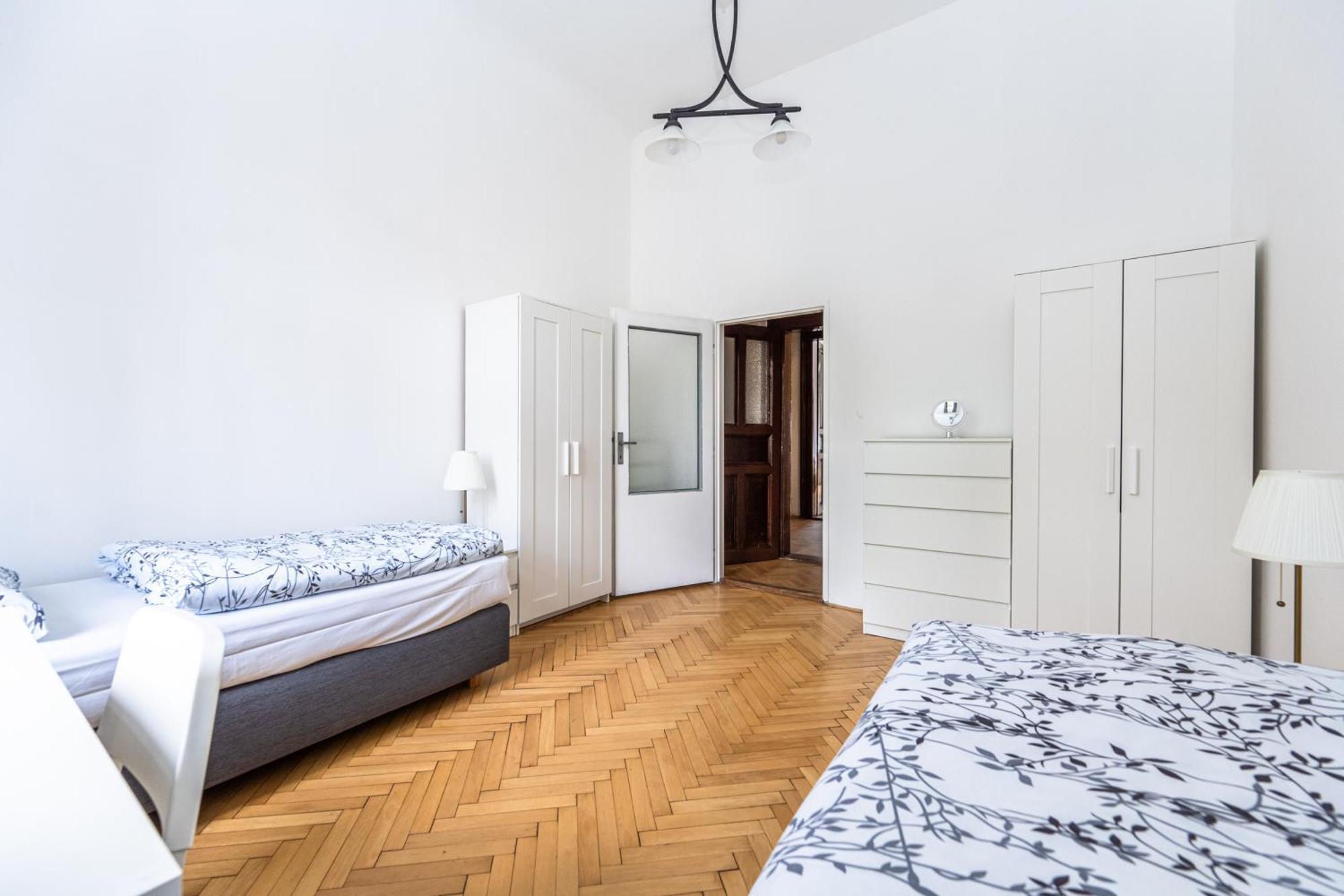 Apartments Safarikova 18 Прага Екстер'єр фото