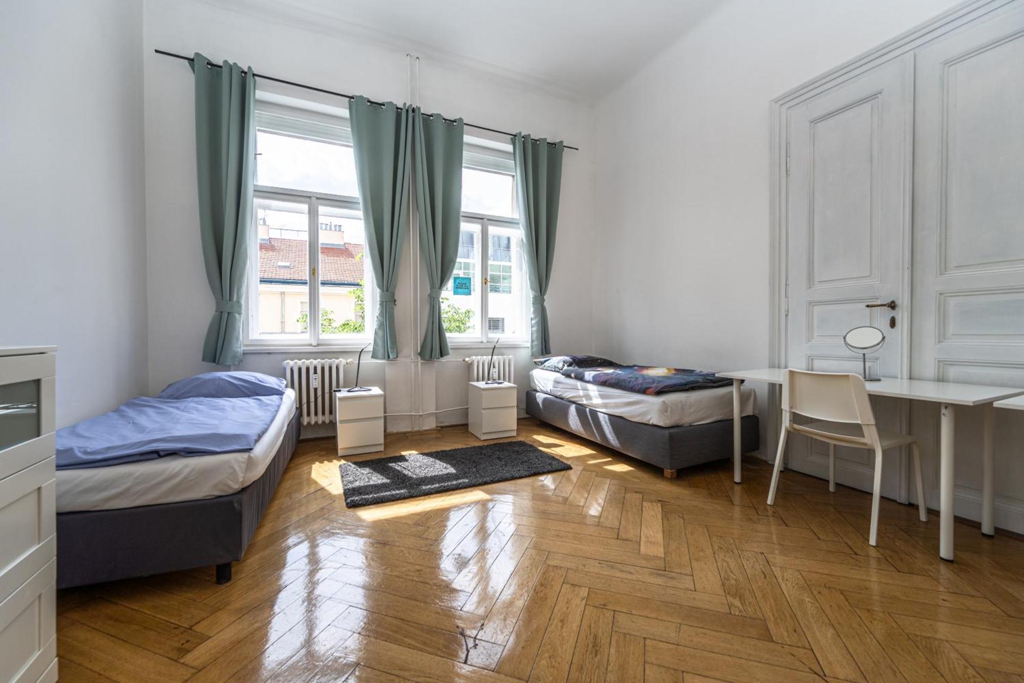Apartments Safarikova 18 Прага Екстер'єр фото
