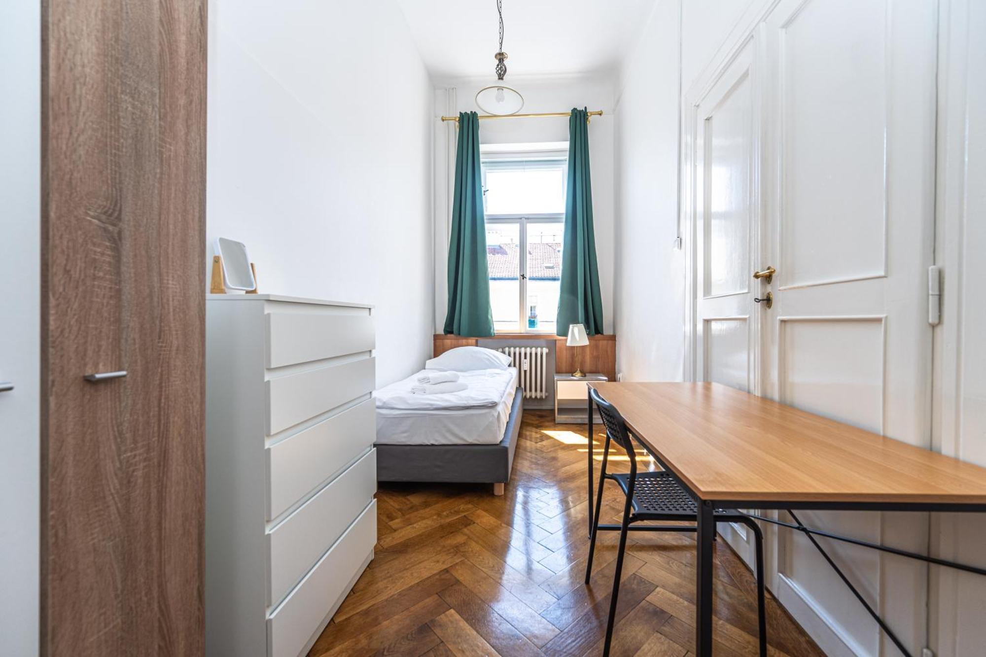 Apartments Safarikova 18 Прага Екстер'єр фото